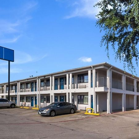 Motel 6 Irving - Loop 12 Kültér fotó