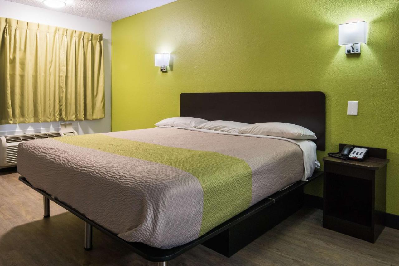 Motel 6 Irving - Loop 12 Kültér fotó