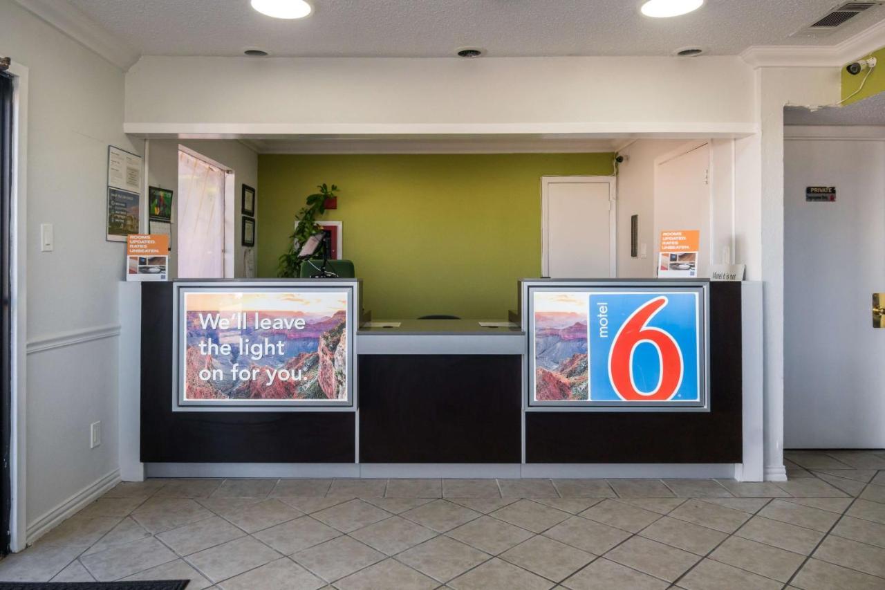 Motel 6 Irving - Loop 12 Kültér fotó